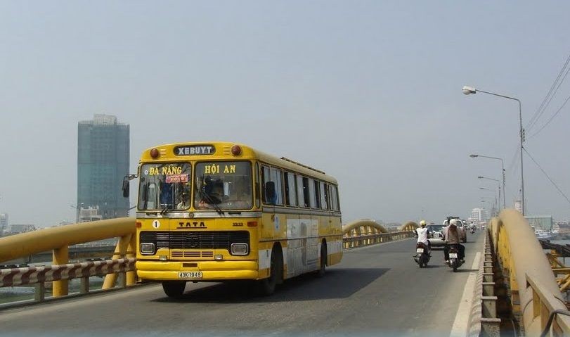 bus from danang to hoi an 