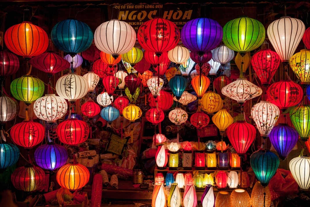 where is hoi an lantern